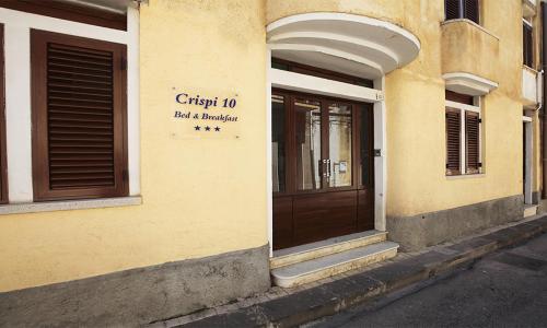 Crispi 10