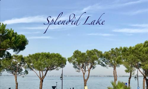 Splendid Lake