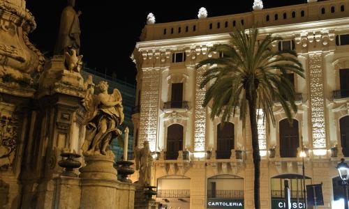 Palazzo Moncada Apartment