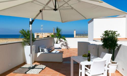ZIBIBBO SUITES & ROOMS - Aparthotel in Centro Storico a Trapani