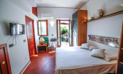 Il Carretto Taormina Center