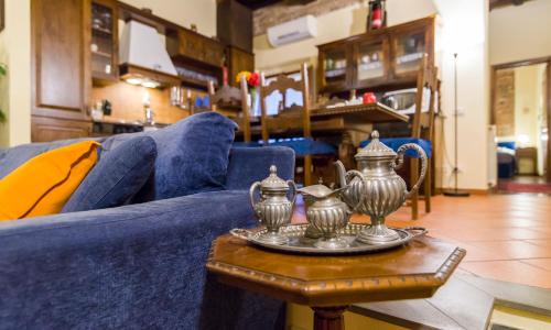 Florence Ariento Romantic Apartment