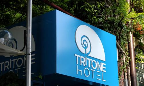 Hotel Tritone