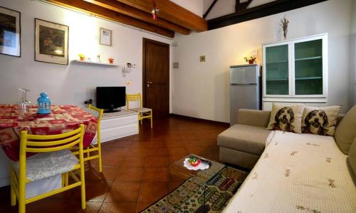 Holiday Treviso Suite LOMBARDI