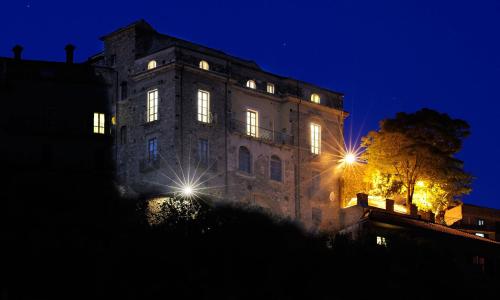 Residenza Matarazzo e Le Sue Soffitte