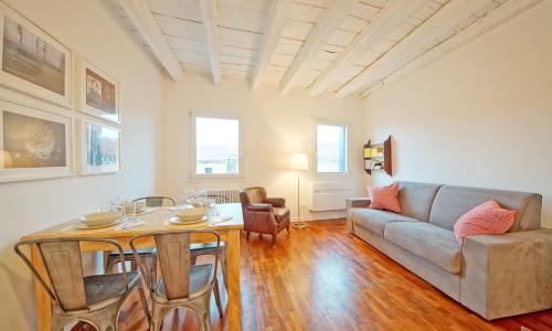 DolceVita Apartments N 396