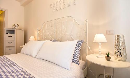 White Charme Accommodation Self check-in