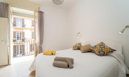 Napoli Centro Suite - Duomo Apartment