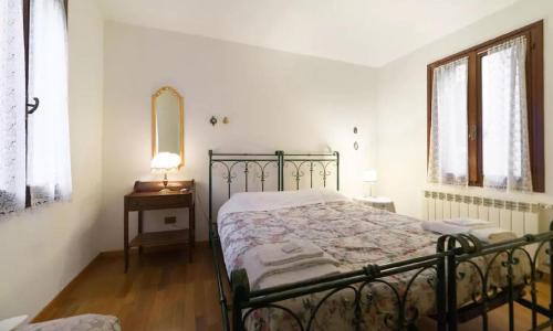 San Barnaba Artist's district house