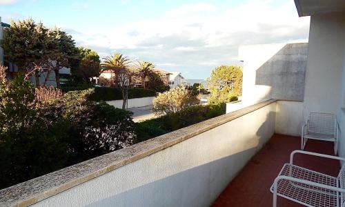 M166 - trilocale con aria condizionata a 50 mt dal mare