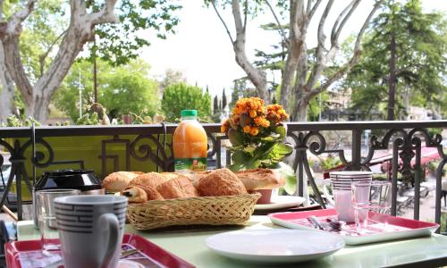 Chez Marie Louise