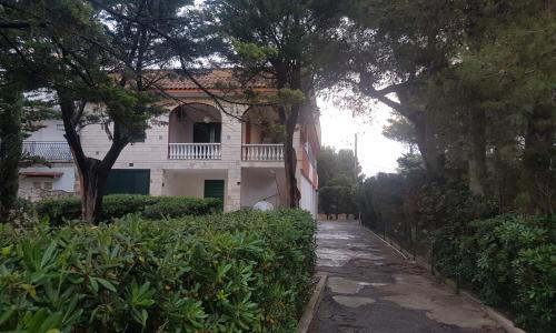 Villa Letizia Sea View in Sant'Isidoro