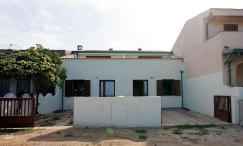 Sunshine Brand New Luxury House