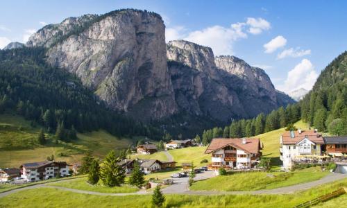 Garni Hotel Rosengarten B&B