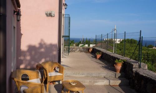 Borghetto mare e limoni - by Sicania Experience