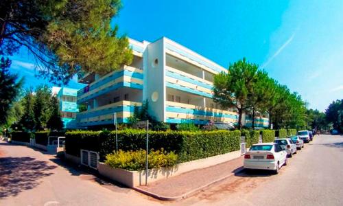 Halley Belmare Apartments