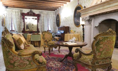 Deluxe Room photo
