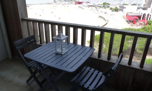 Face à la Plage des Minimes PONANT 3 Appt 407