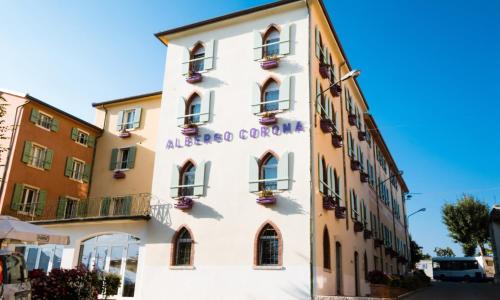 Hotel Corona