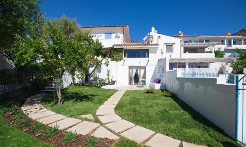 Palmasera Charming Suites