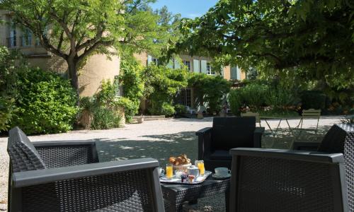 Logis Hôtel Castel Mouisson