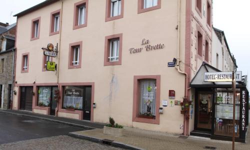 Logis Hôtel et Restaurant La Tour Brette