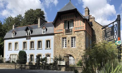 Val Rive - Monet Apartment