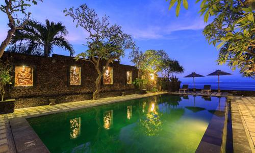 Alam Candi Dive Resort