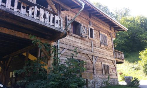 Chambres d'Hôtes Chalet de la Source