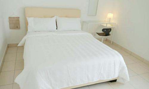 WHITE Residence Semi-D Setia Alam/Klang