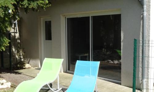 MAISON DE VILLE Avec jardin et Parking