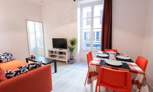 Appartement cœur de ville - Wifi - Lave-sèche linge