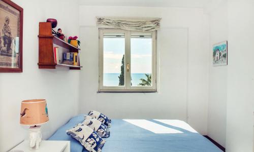 Seaview apartment in the Old Town