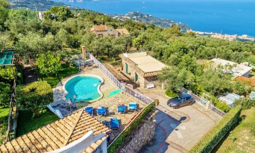 Villa Marika - PRIVATE HEATED POOL