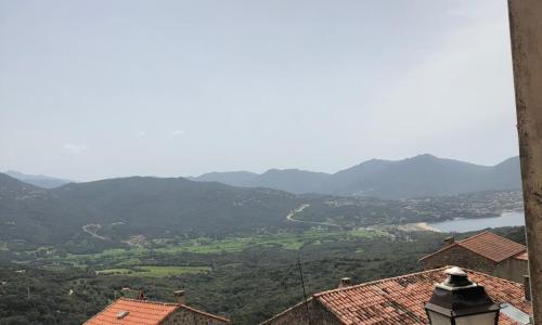 Location atypique village olmeto