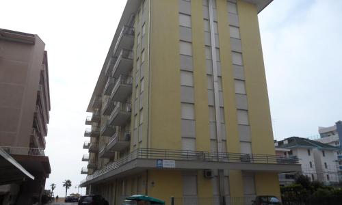 CONDOMINIO CANSIGLIO- Walterigato Apartments- Solo per Famiglie