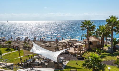 Aregai Marina Hotel & Residence