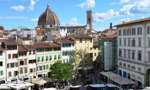 Panoramic Suite near Duomo and Station