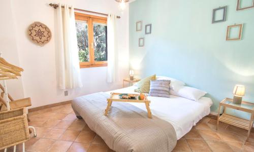 Homey Experience - Green Design Apartment