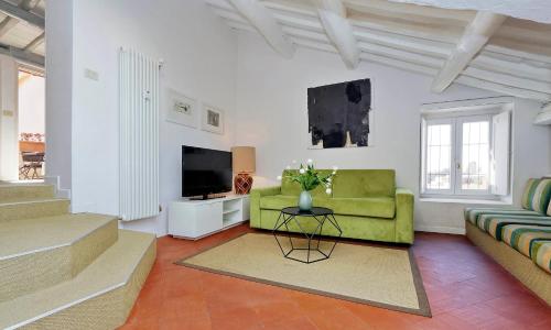 Monti Charme - My Extra Home