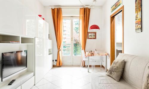 San Siro Stadium Garden Flat