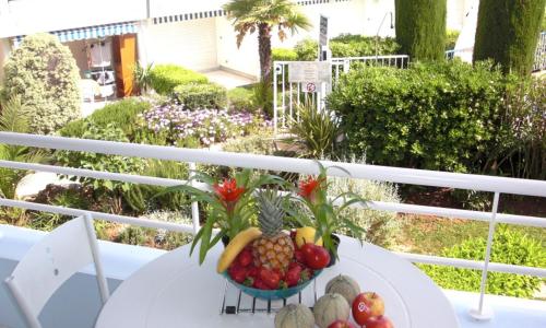 Agréable appartement 4 personnes à Villeneuve-Loubet Plage, piscine, mer, commerces à proximité