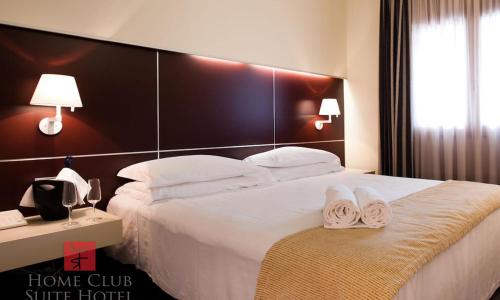 Home Club Suite Hotel
