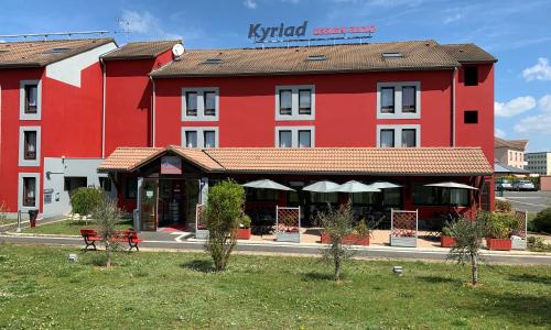Enzo Hotels Cannes-Écluse by Kyriad Direct