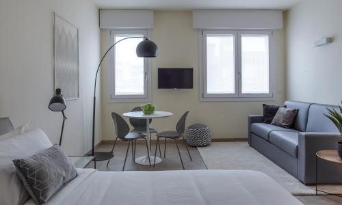 Erïk Langer Pedrocchi Suites