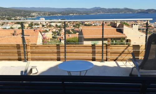 Rez-de-villa vue mer panoramique 4 p - Soleil Levant La Ciotat