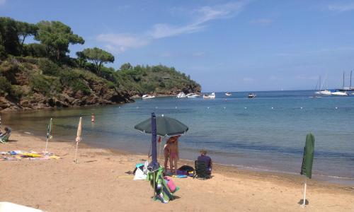 Case dei limoni sul mare