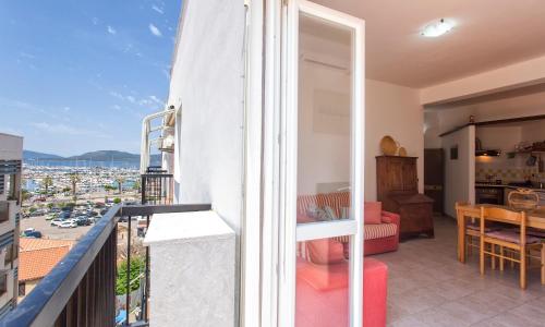 Al Piazzale Appartamento fronte Porto