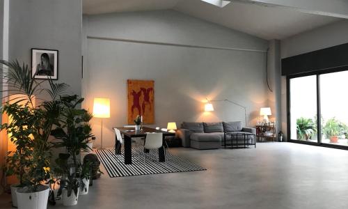 Loft Navigli With Private Garden