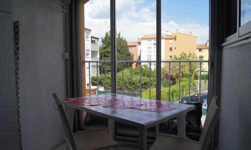 Locations de Lara 1 - T2 spacieux Loggia Parking privatif Près port, plage, Ile Loisirs